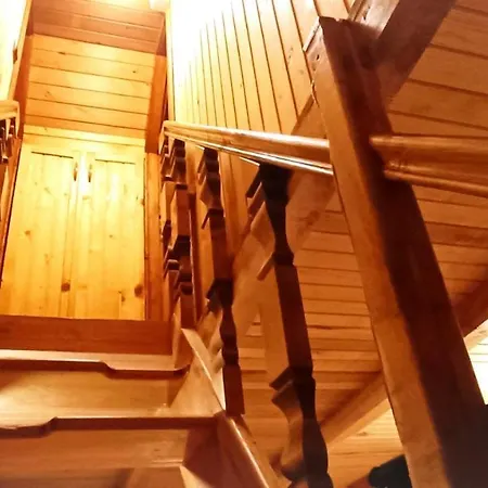 Vikendica Boki I Maki Divcibare