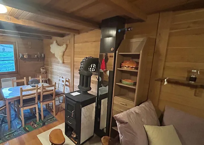 Vikendica Boki I Maki * Divcibare